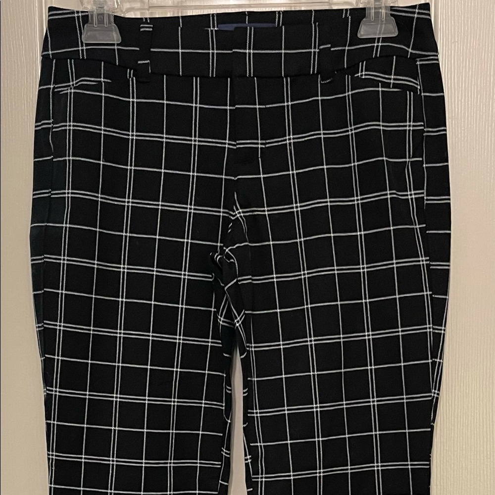 Mid Rise Old Navy Pixie Pants